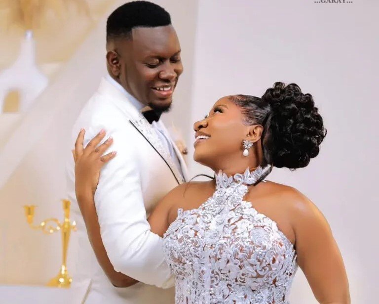 Chosen Becky Apologizes After Mix-Up Over Husband's Alleged Admirer